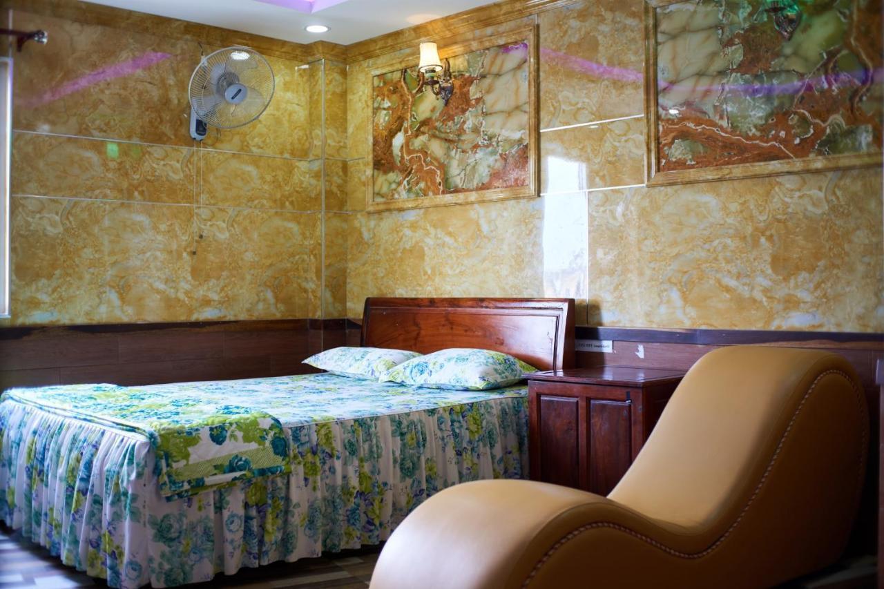 Hoa Anh Dao 2 Hotel Thuan An المظهر الخارجي الصورة